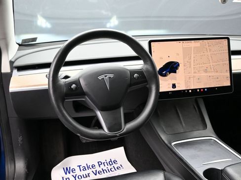 Used 2022 Tesla Model 3 image 34
