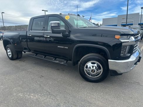 Used 2023 Chevrolet Silverado 3500 LTZ w/ LTZ Plus Package image 7
