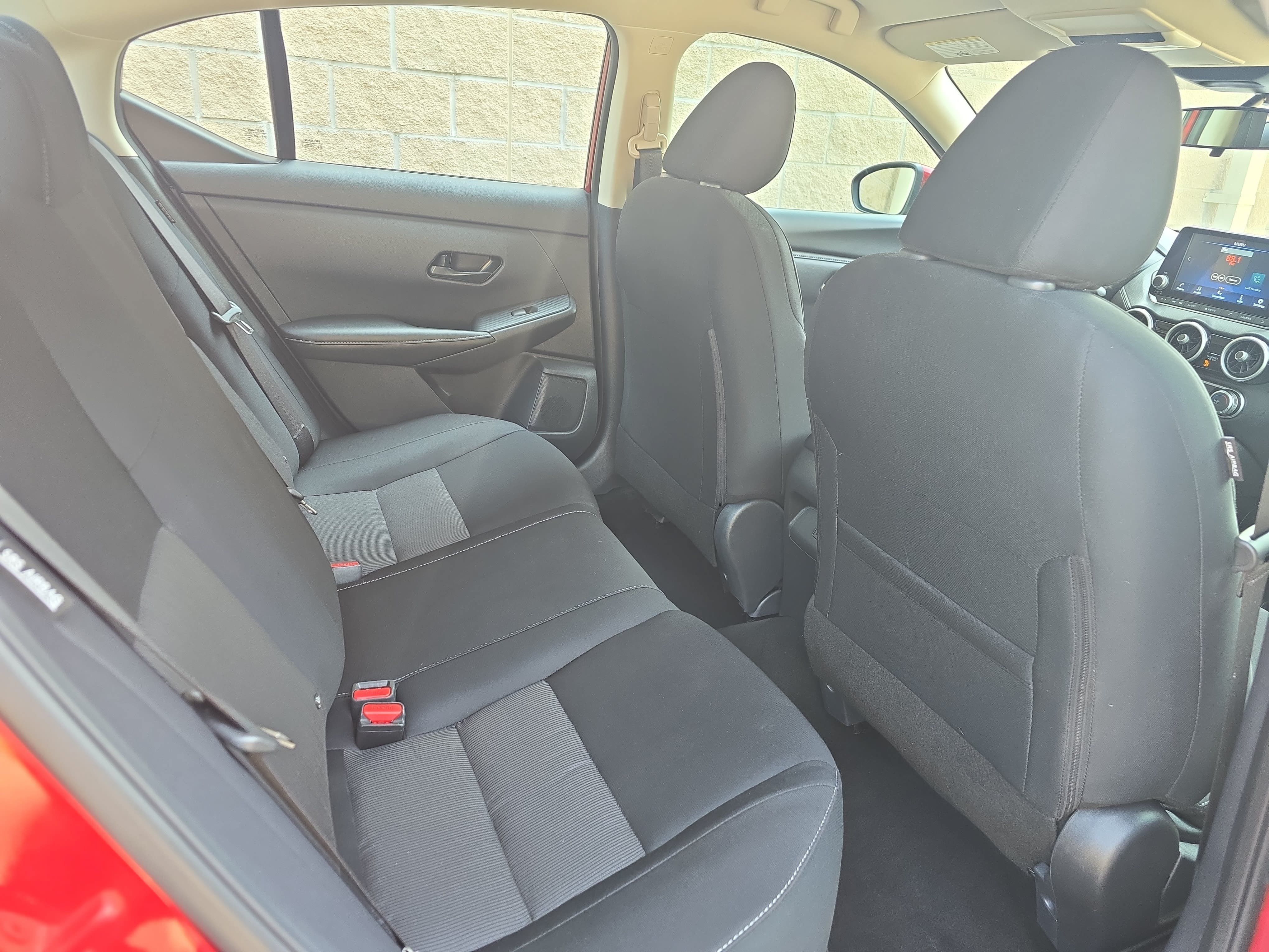 Used 2025 Nissan Sentra SV FWD image 11