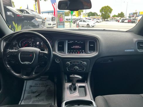 Used 2019 Dodge Charger Scat Pack image 19