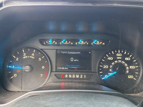 Used 2016 Ford F150 XL w/ Equipment Group 101A Mid AWD/4WD image 21