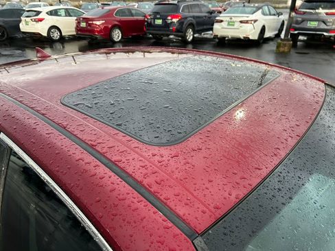 Used 2020 Toyota Camry XLE w/ Driver Assist Package image 28