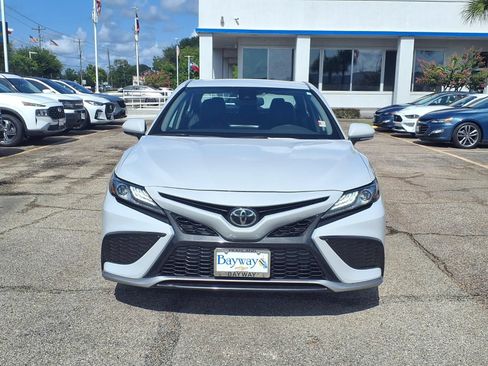 Used 2024 Toyota Camry XSE FWD image 19