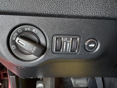 Used 2018 Dodge Charger SXT Plus w/ Quick Order Package 29J image 16