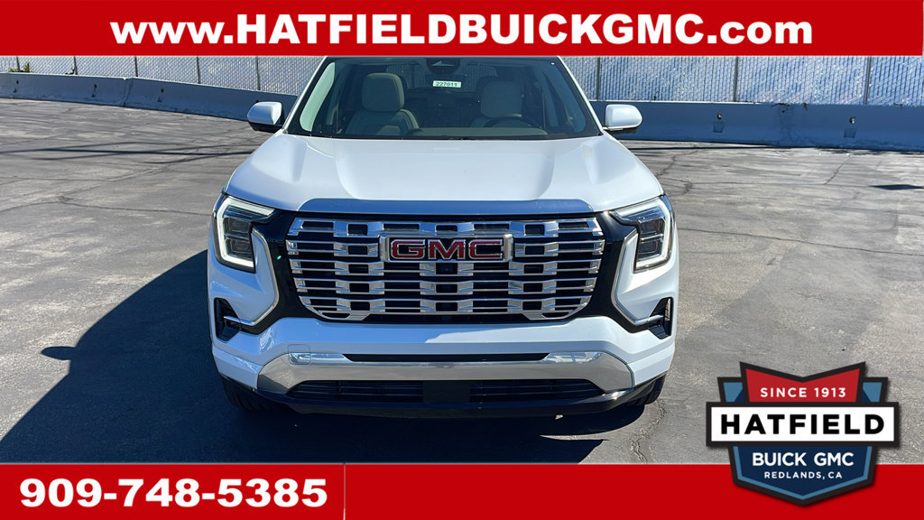 New 2027 GMC Terrain Denali w/ LPO, Floor Liner Package AWD/4WD image 8