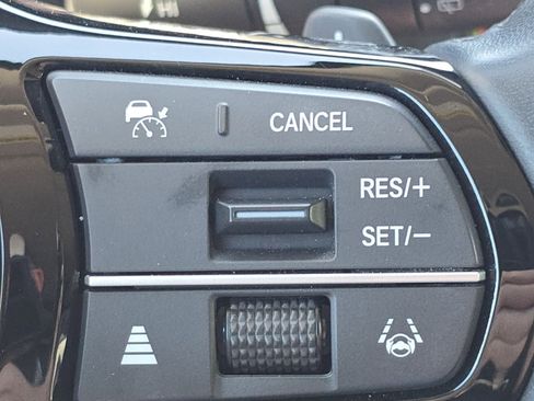 Used 2026 Honda Passport RTL image 32
