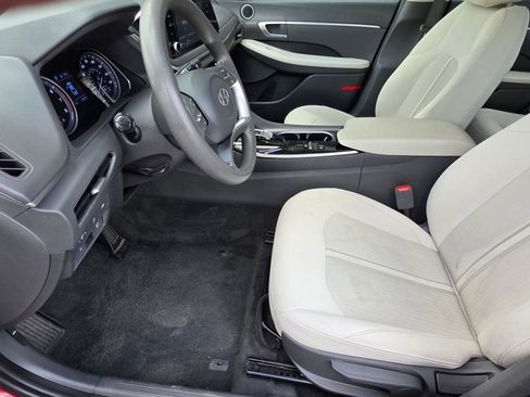 Used 2023 Hyundai Sonata SE FWD image 6