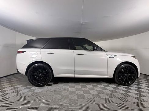 Certified 2023 Land Rover Range Rover Sport SE Dynamic image 10