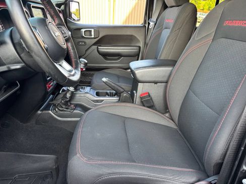 Used 2020 Jeep Wrangler Unlimited Rubicon AWD/4WD image 11
