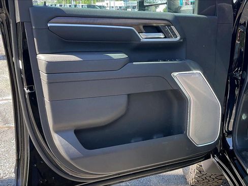 New 2026 Chevrolet Silverado 2500 High Country w/ High Country Premium Package AWD/4WD image 21