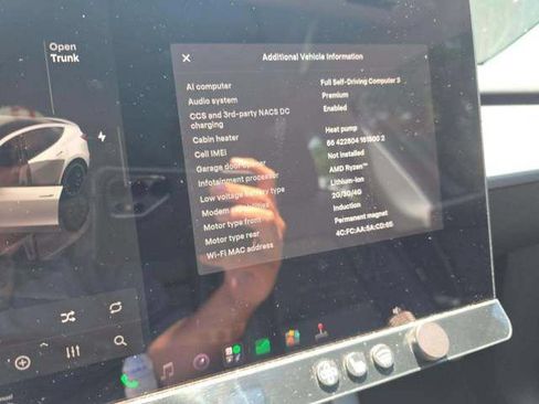 Used 2022 Tesla Model Y Performance AWD/4WD image 10