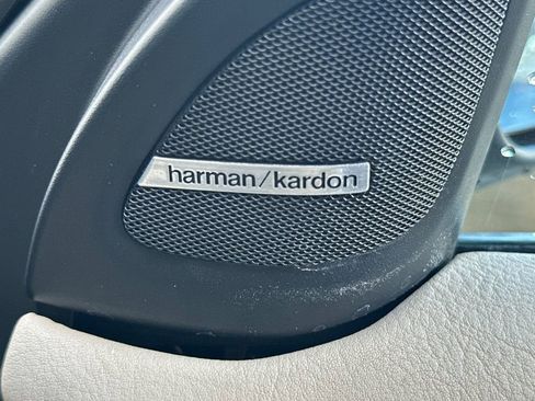 Used 2004 BMW 330i Sedan image 19