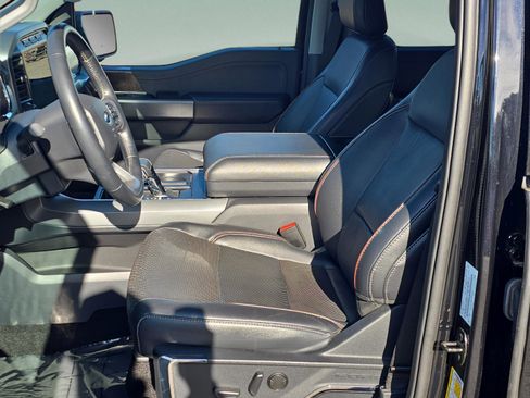 Used 2022 Ford F150 Lariat w/ Tow Technology Package image 22