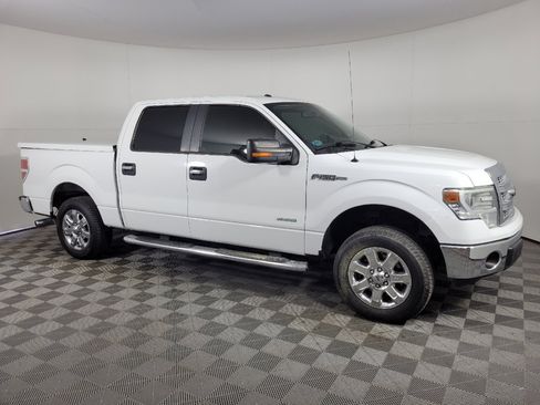 Used 2014 Ford F150 XLT w/ Equipment Group 302A Luxury RWD image 11