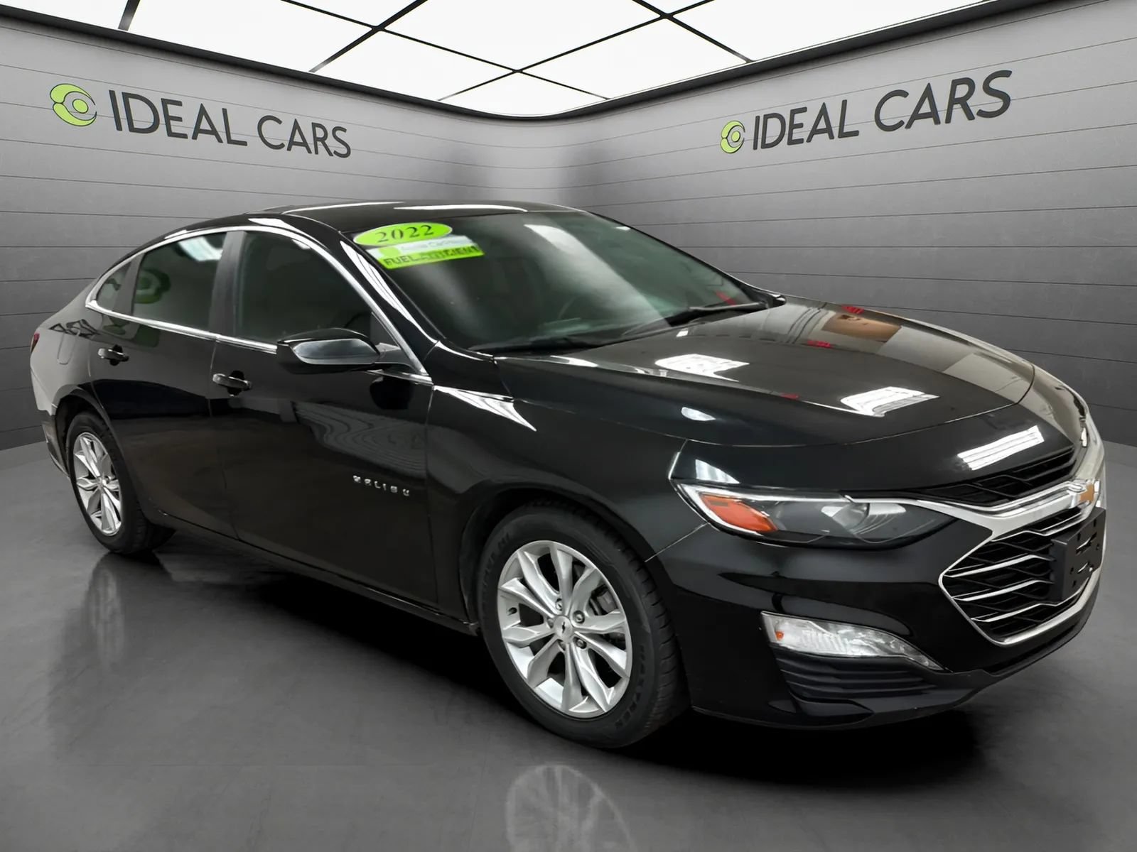 Used 2022 Chevrolet Malibu LT FWD image 3