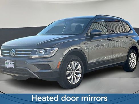 Used 2018 Volkswagen Tiguan S image 3