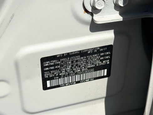 Used 2017 Subaru Forester 2.5i Limited image 40