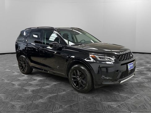 Used 2025 Land Rover Discovery Sport S image 7