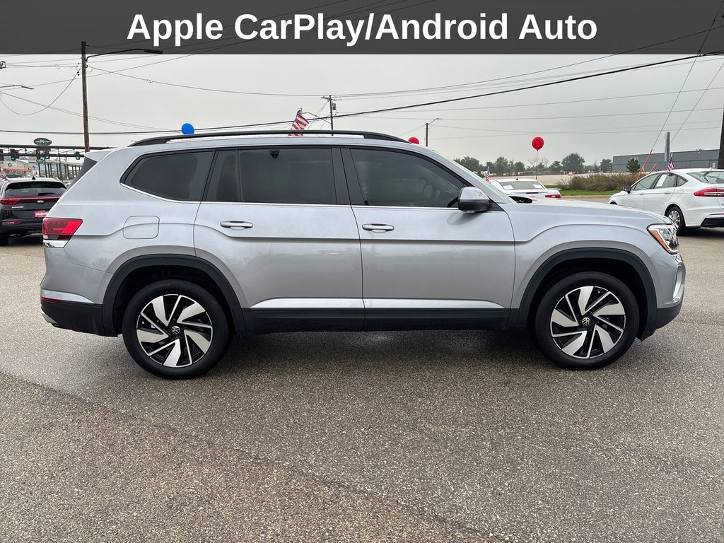 Used 2024 Volkswagen Atlas SE FWD image 8
