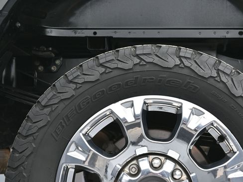 Used 2017 Ford F350 XLT w/ XLT Premium Package image 42