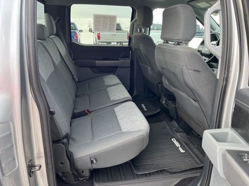 Used 2022 Ford F150 XLT w/ Equipment Group 302A High image 13