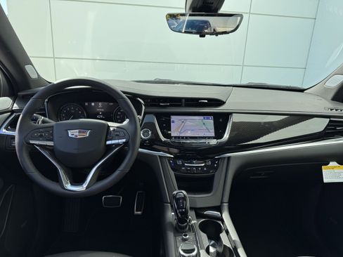 New 2025 Cadillac XT6 Sport w/ Technology Package image 21
