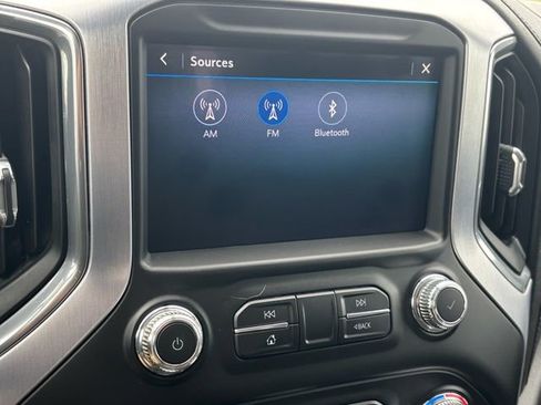 Used 2020 GMC Sierra 1500 SLE w/ SLE Value Package image 10