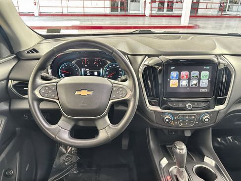Used 2019 Chevrolet Traverse Premier image 16