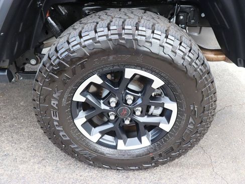 Used 2026 Jeep Gladiator Rubicon AWD/4WD image 53