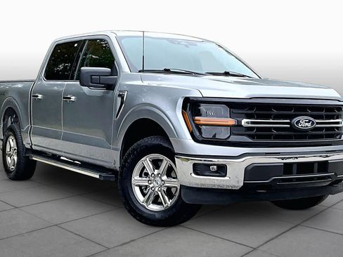 Certified 2025 Ford F150 XLT w/ Equipment Group 301A Standard AWD/4WD image 3