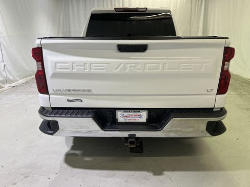 Used 2023 Chevrolet Silverado 1500 LT AWD/4WD image 9