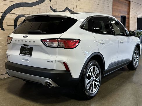 Used 2022 Ford Escape SEL AWD/4WD image 5
