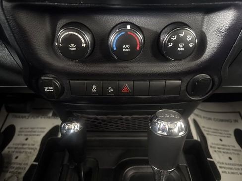 Used 2016 Jeep Wrangler Unlimited Sport w/ Connectivity Group AWD/4WD image 15