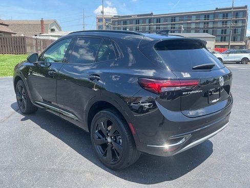 Used 2022 Buick Envision Preferred w/ Sport Touring Package FWD image 5