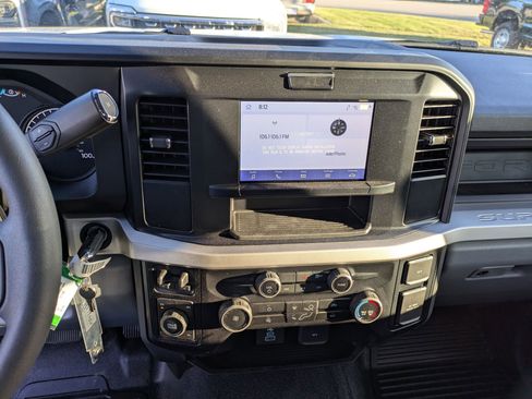 New 2026 Ford F450 XL w/ XL Chrome Package image 21