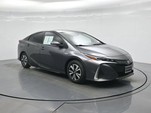 Used 2018 Toyota Prius Prime Plus image 52