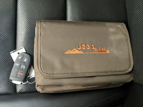 Used 2018 Jeep Grand Cherokee High Altitude image 33