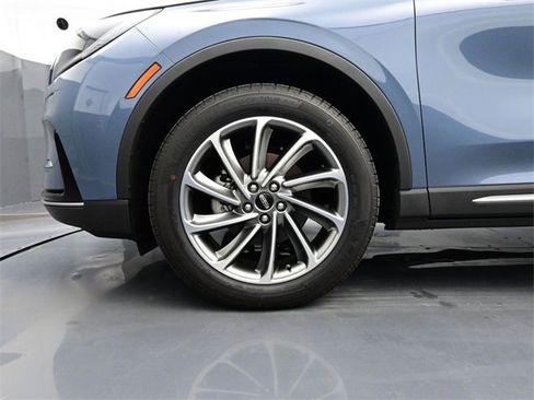 Used 2024 Lincoln Corsair FWD w/ Equipment Group 101A image 6