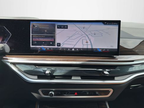 Used 2026 BMW X5 xDrive40i w/ Premium Package AWD/4WD image 16
