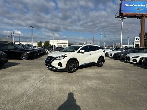 Used 2020 Nissan Murano Platinum w/ Cargo Package image 1