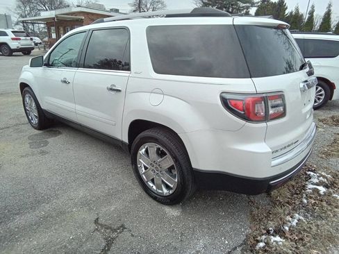 Used 2017 GMC Acadia Limited SLT image 12