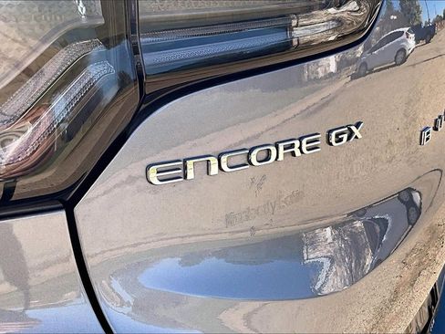 Used 2024 Buick Encore GX Avenir w/ Avenir Convenience Package image 32