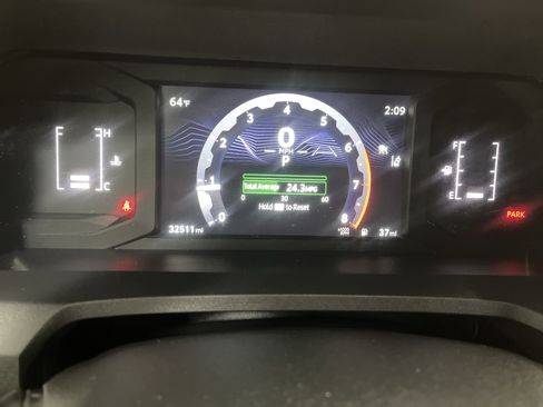 Used 2024 Toyota Tacoma SR RWD image 23