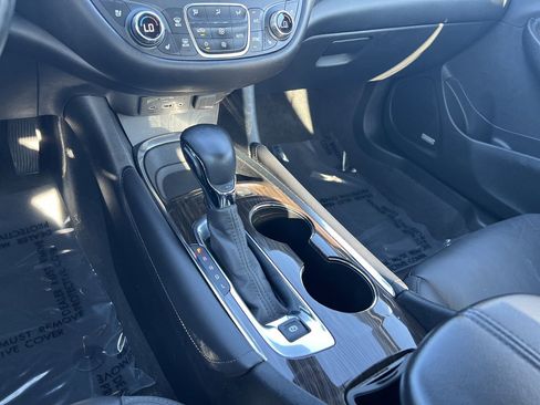 Used 2024 Chevrolet Malibu LT image 11