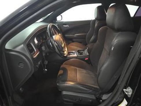 Used 2022 Dodge Charger R/T w/ Plus Group RWD image 9