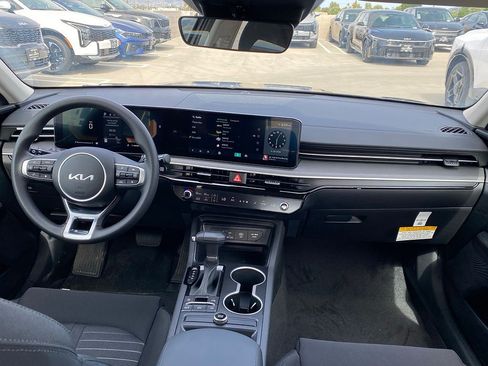 New 2026 Kia K5 LXS FWD image 25