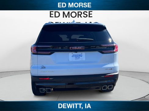 New 2026 GMC Acadia AT4 w/ LPO, Floor Liner Package AWD/4WD image 4