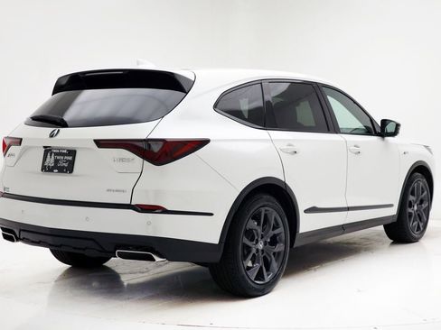 Used 2022 Acura MDX A-Spec image 9