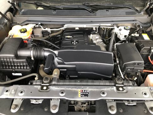 Certified 2021 Chevrolet Colorado W/T w/ Custom Special Edition image 3