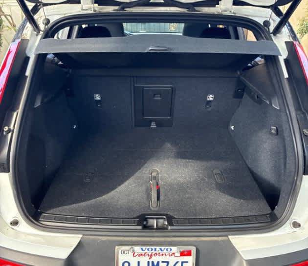 Used 2023 Volvo XC40 Recharge Ultimate AWD/4WD image 5